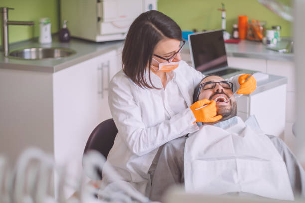 Best Emergency Dental Care for Broken or Chipped Teeth in Costa Mesa, CA